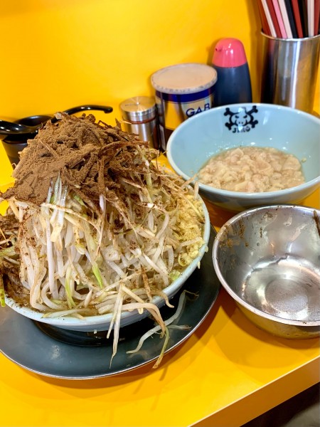 「プチ二郎 HOTシークワーサー しょうが ねぎ おさかな天国」@ラーメン二郎 八王子野猿街道店2の写真