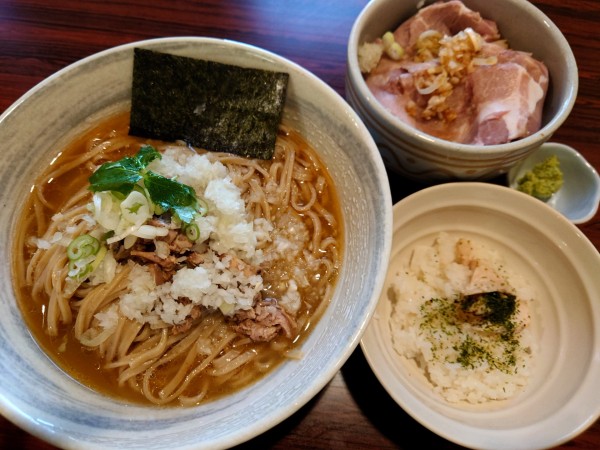 「【限定】鯖と鯵の生姜そば～追い飯付～＋低温チャーシュー丼」@麺屋 ひな多の写真