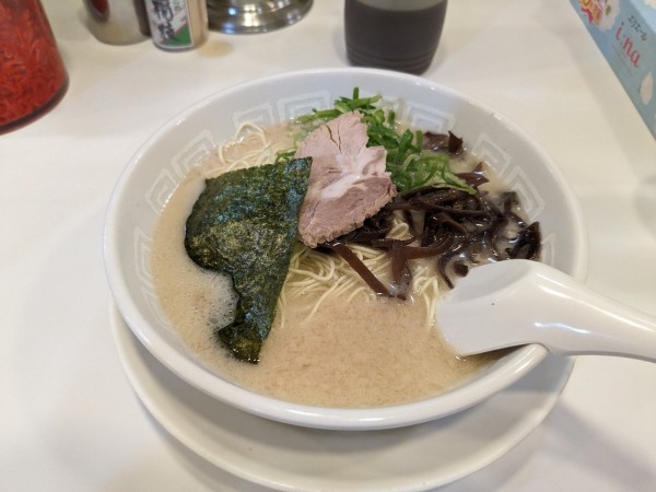 「らーめん600円」@博多天神 池袋店の写真