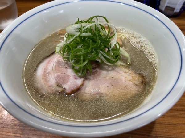 「中華そば¥1,250」@中華そば 西川の写真