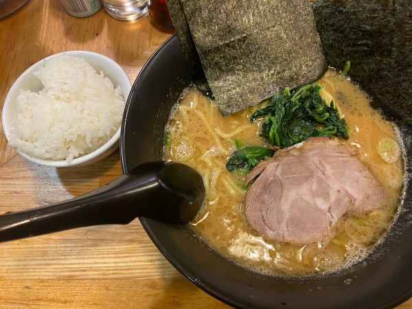 「らーめん　並　700円」@麺選 吟風 赤羽店の写真