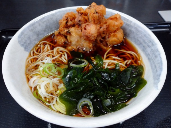 「ゲソ天そば（560円）」@信州生そば みのがさ 蔵前橋通り店の写真