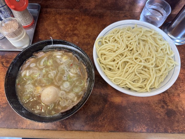 「もりチャーシュー+中盛り」@東池袋大勝軒 神奈川新町店の写真