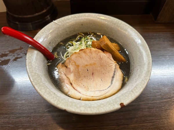 「黒味噌らーめん」@味噌専門 麺屋大河の写真