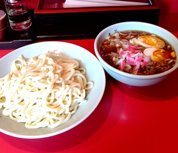 「ゆでたまごつけそば並950円」@丸長 目白店の写真