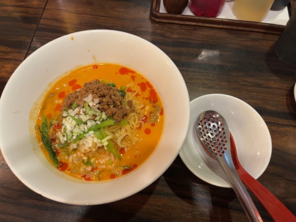 「冷やし担々麺980円」@珉珉 中野店の写真