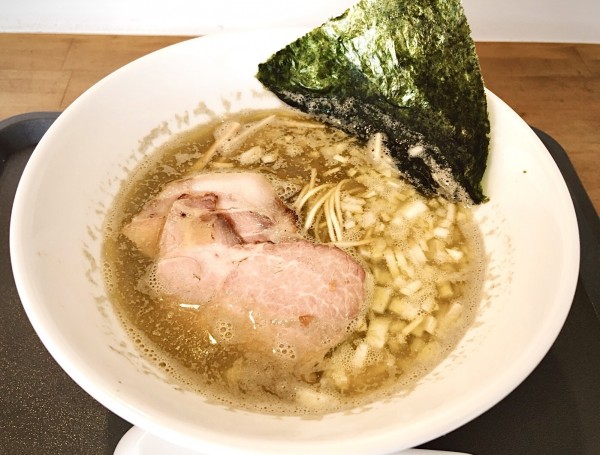 「煮干し中華SOBA  濁（800円）」@NEW LATITUDE CHINESE Shangri-La 〜香格里拉〜の写真