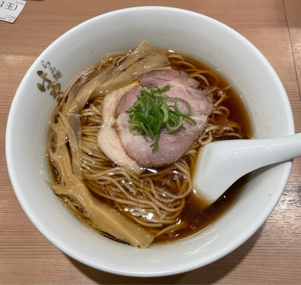 「ラーメン」@らぁ麺 はやし田 武蔵小杉店の写真