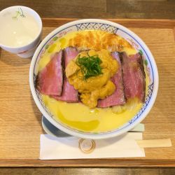 限定とうもろこしと生ウニの冷製麺 & 白飯小