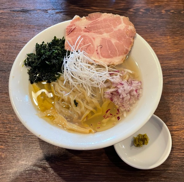 「【限定】冷たい貝塩そば」@麺屋 真心の写真