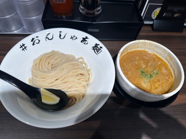 「牛モツつけ麺」@おんしゃあ麺の写真