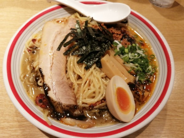 「限定　冷やし担々麺　　950円」@屯ちん 川崎店の写真