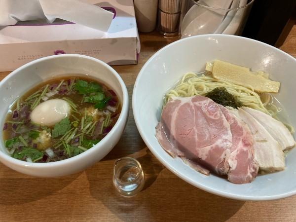 「特製貝と牛の昆布水つけ麺」@貝そばもぉむの写真
