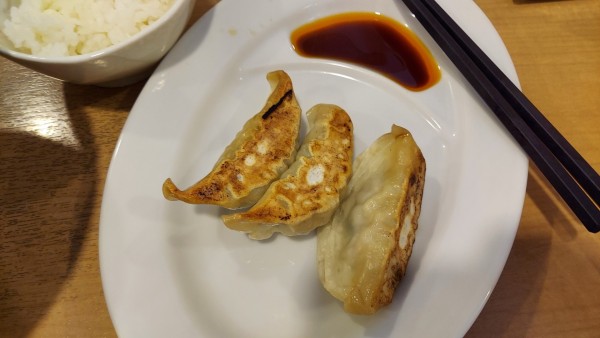 「Bランチ 餃子3個・味玉ラーメン半ライス」@よつ家 竹ノ塚店の写真