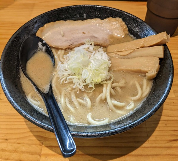 「らーめん　並盛」@自家製麺TANGOの写真