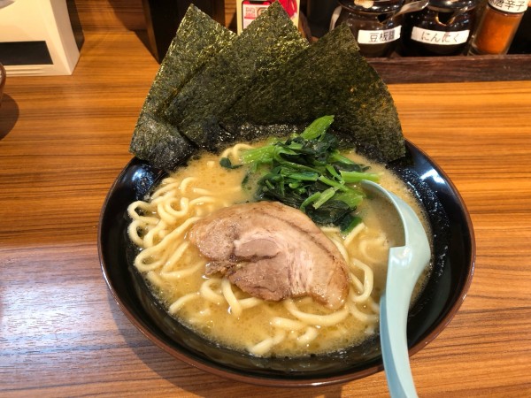 「ラーメン(醤油)」@横浜家系ラーメン 壱角家 落合南長崎店の写真