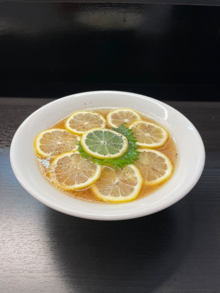 「レレレレレモン」@麺屋わになるの写真