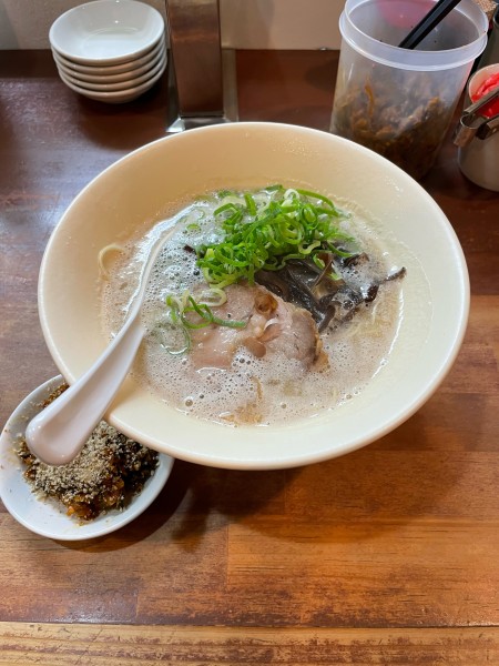 「博多豚骨ラーメン」@幸心堂の写真