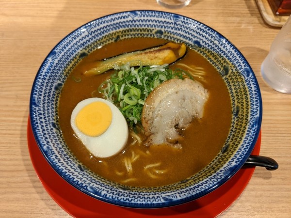 「カレーラーメン」@塩見家 とんとんの写真