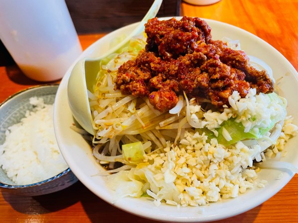 「山椒入り辣醤麺 850円」@麺屋 じねんの写真