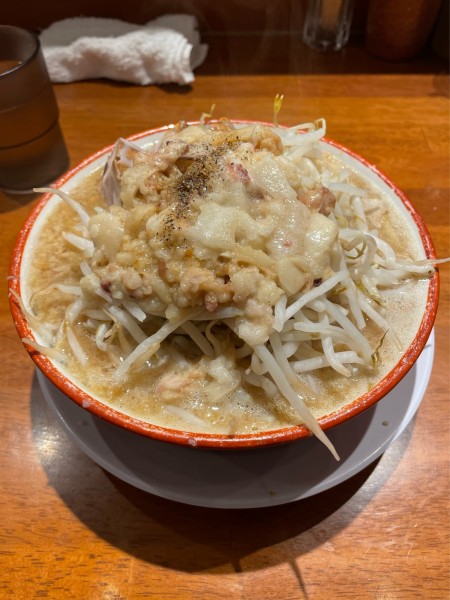 「ラーメン（小） ヤサイ・アブラ・カラメ」@らーめん バリ男 大森店の写真