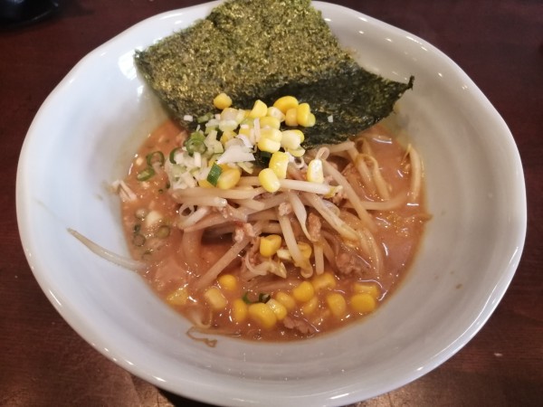 「味噌ラーメン　　ハーフ　850円」@ダブルハピネスダイニングの写真