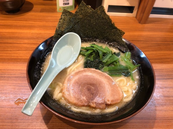 「ラーメン(塩)」@横浜家系ラーメン 壱角家 落合南長崎店の写真