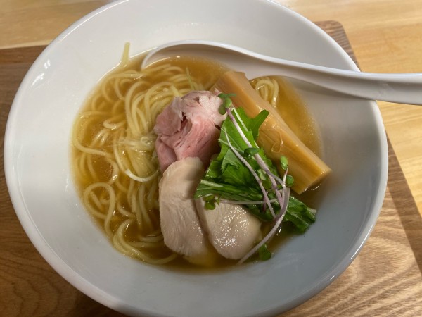 「中華そば　並　880円」@麺や 響の写真