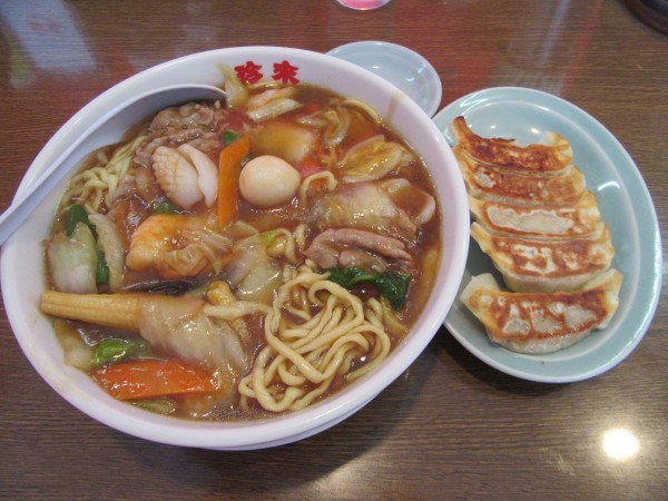 「うま煮麺（８８０円）＋大盛１００円＋餃子３００円」@珍來 石岡東光台の写真