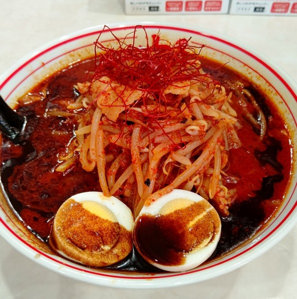 「焦がし味噌卵麺」@蒙古タンメン 中本 千葉店の写真