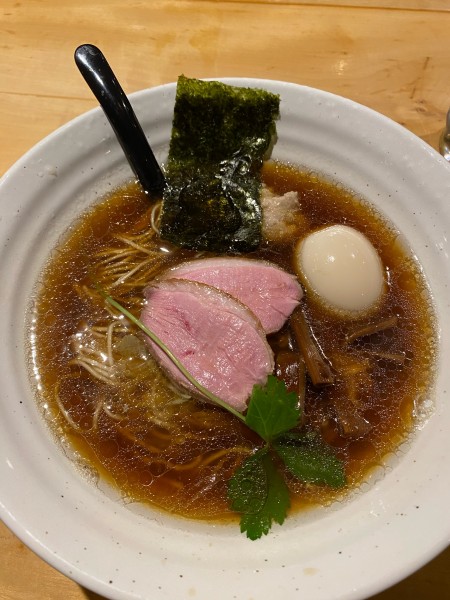 「鴨だし醤油 味玉」@鴨だしらぁ麺 轟の写真