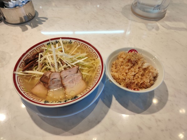 「ねぎそば　特製肉めし」@中華そば専門 田中そば店 大宮別所店の写真