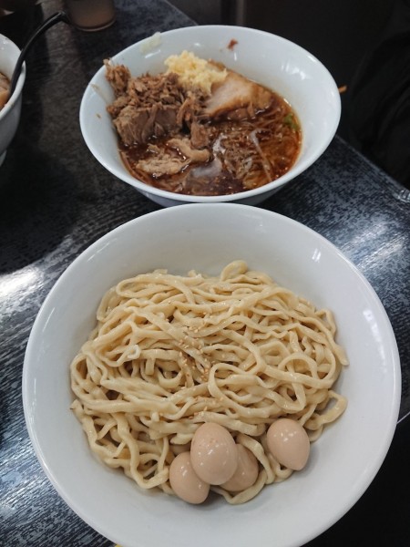 「つけ麺ごま味プラス100円＋麺半分 (160g 約1玉)＋うずら」@ラーメン二郎 柏店の写真
