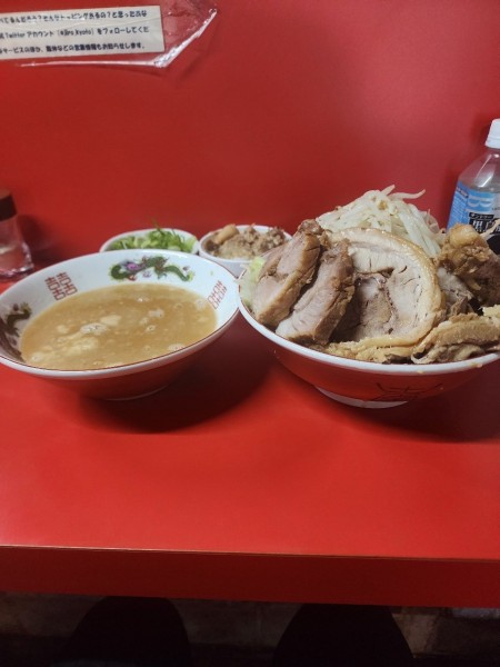 「大つけ麺  豚増し  九条ネギ  脂めし」@ラーメン二郎 京都店の写真