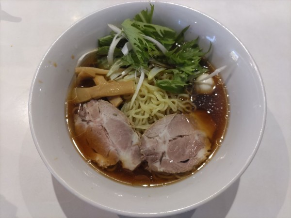 「冷やし醤油ラーメン」@京華茶楼 新橋店の写真