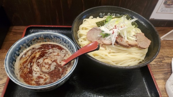「黒極つけ麺」@麺屋 天孫降臨 三宮本店の写真