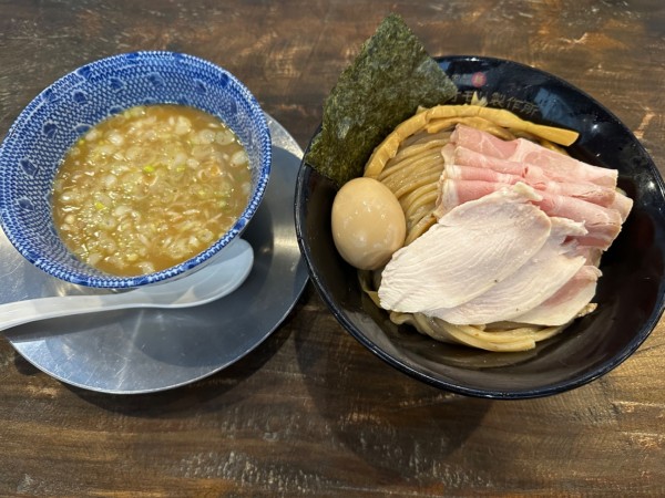 「上鶏つけそば 1,380円」@自家製麺 オオモリ製作所の写真