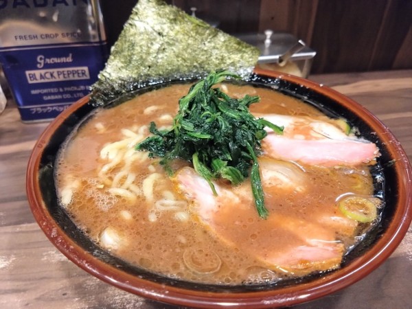 「ラーメン」@神田ラーメン わいず 神田本店の写真