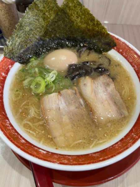 「白(味玉)」@博多ラーメン いち福の写真