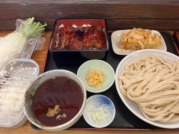 「辛味大根、鰻重」@駕籠休みの写真