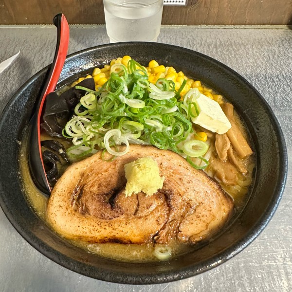 「バターコーンラーメン(味噌)」@サッポロラーメン エゾ麺ロックの写真