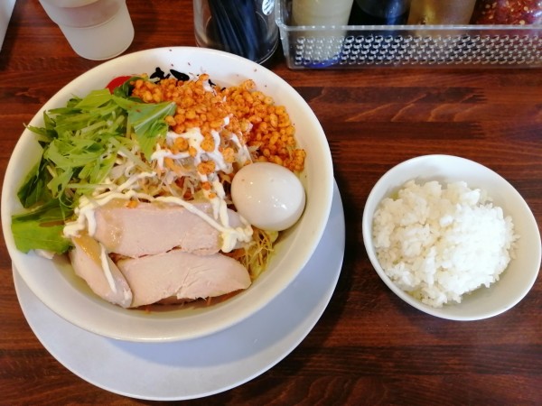 「男気冷やし中華(200g)＋味玉＋ライス」@まるはち 春日井店の写真