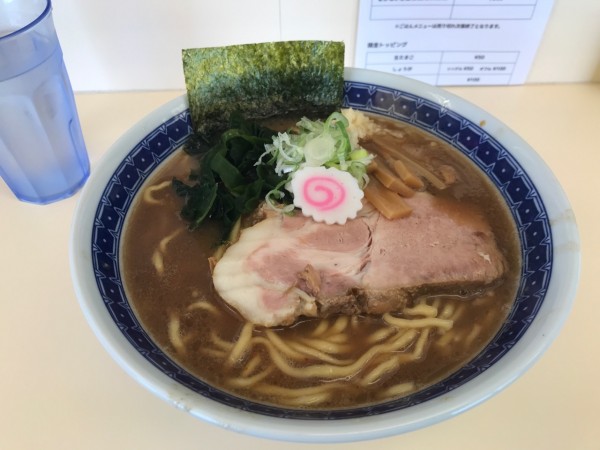 「二丁目ラーメン」@自家製麺 二丁目ラーメンの写真