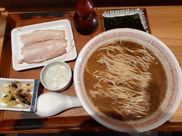 「鰯」@炭火焼濃厚中華そば 海富道の写真