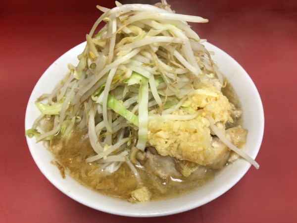 「ラーメン豚入り(ニンニク) 1100円」@ラーメン二郎 ひばりヶ丘駅前店の写真