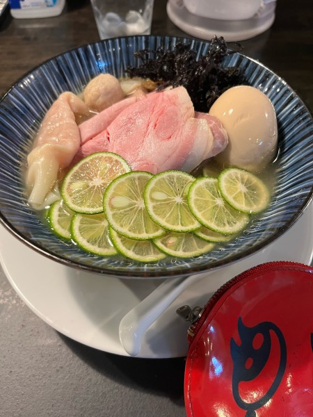「特選酢橘の冷やしらぁめん」@KaneKitchen Noodlesの写真