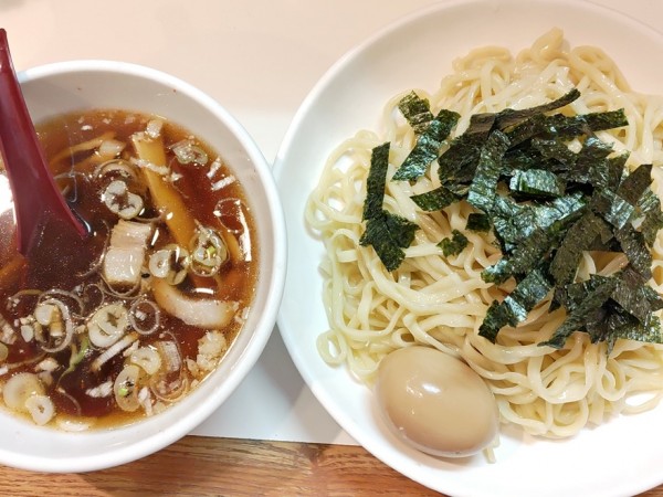 「ざるらぁめん（並）＋半熟煮玉子」@らぁめん ほりうち 新橋店の写真