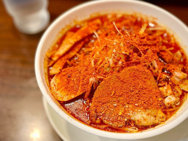 「特製地獄味噌ラーメン/閻魔大王/麺大盛り」@北海道らーめん さつほろ 松戸本店の写真