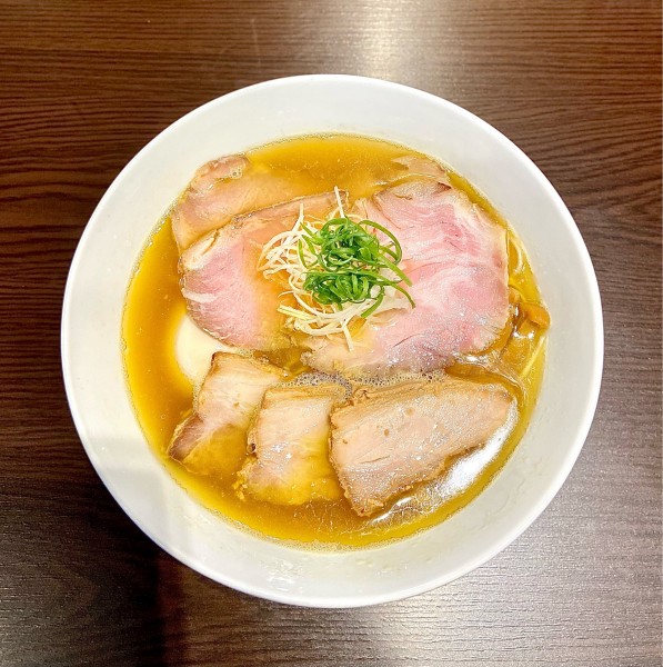 「味玉焼豚煮干しそば」@中華そば 卯月屋の写真