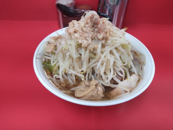 「少ラーメン　900」@ラーメン二郎 柏店の写真